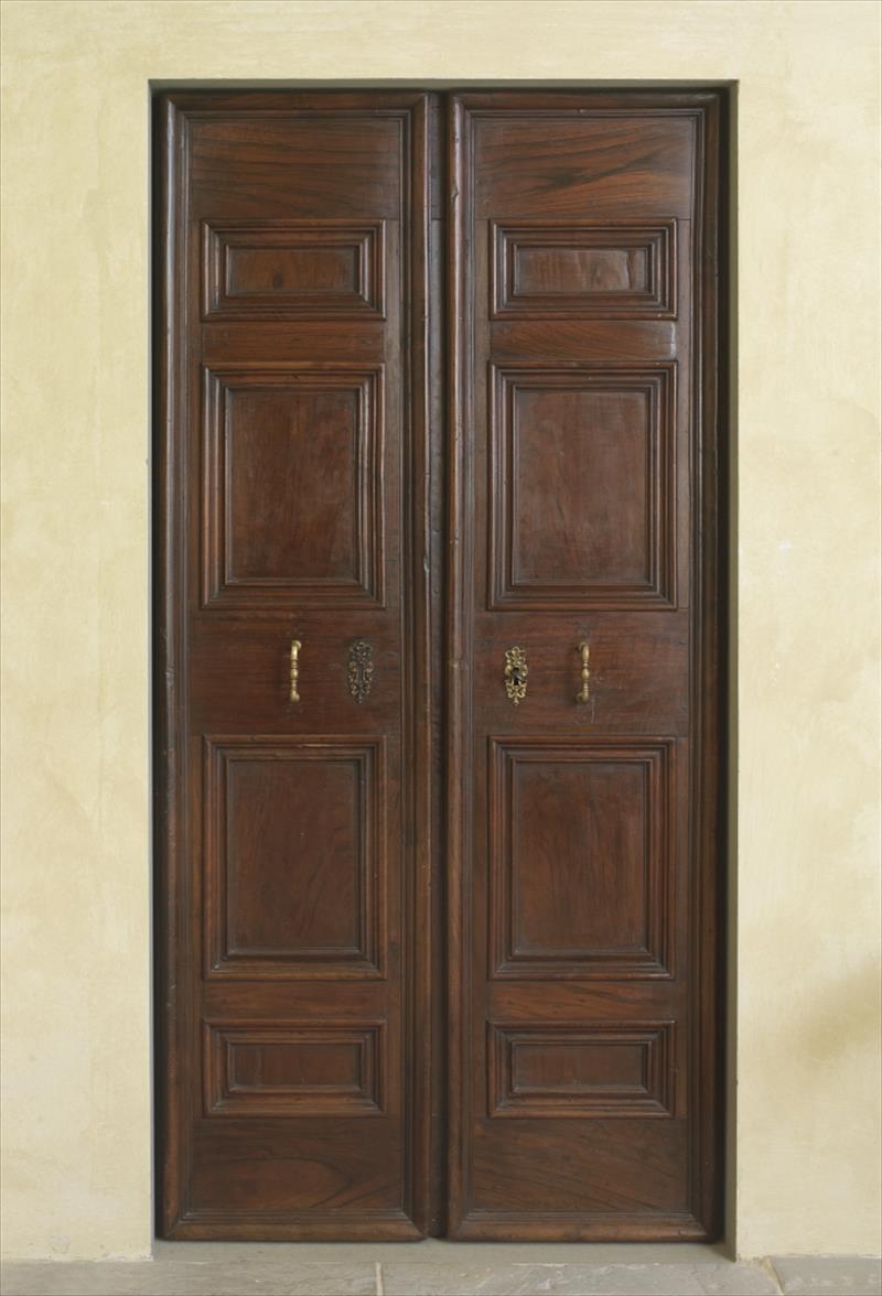 17th-Century Style Interior Doors